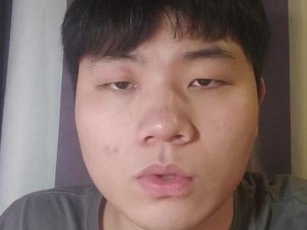 「Codex确实强,但不会用就是白搭」 我最近在用Codex开发小程序。
这个工具确实很强,但有个问题——
如果你不会用,或者用的时候没计划,
再强的工具到了你手里,也发挥不出来。
后来我看了「芝秋2026」和「xuan酱」的视频,才明白要先写规则文件、再写PRD、再规划模块。
先想清楚再做,不是边做边想。
结尾有彩蛋——如果你也想学Codex,告诉你一个最简单的开始方式。
#AI工具 #Codex #AI编程 #效率工具 #AI学习