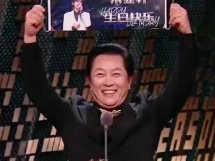 #唐国强和时团就是最好的忘年交 老唐仁义!选择在事业上升期公开珍珠小子!#唐国强 #宋亚轩 #时代少年团 #综艺