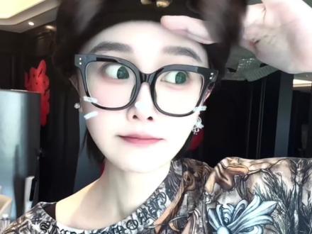 是谁在挖婆婆丁,东北到季节了🤭咱们开挖#婆婆丁 #东北歌