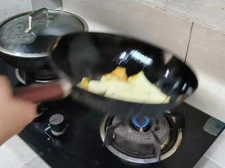 隋老师复刻菜😎二番战:葱烧豆腐#美食 #隋卞 #特厨隋卞