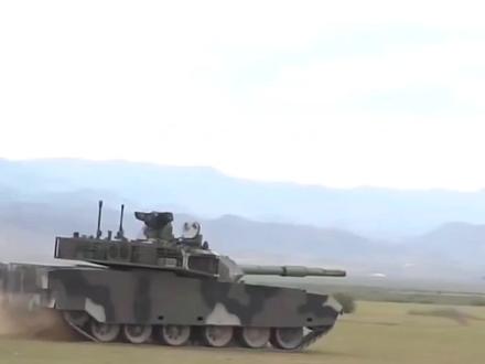 泰军VT-4炸膛,看看印度媒体网民,如何全民性歇斯底里?东大武器神话破灭?还有啥?#泰柬冲突 #硬核深度计划 #2025世界回忆录 #VT4 #印度媒体