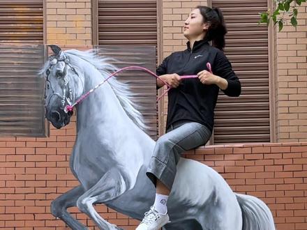 给自己画一匹能骑的马!#画画 #画一匹骏马 #二敏绘画