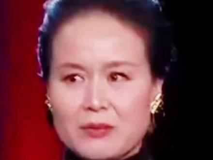 演员赵箫泓被禁止关注、禁止发视频!
