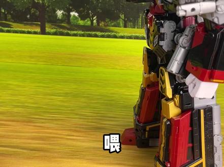 重轨巨神什么时候掌握了变脸绝技? #炫卡斗士的平行世界 #重轨巨神 #深海霸王 #儿童玩具