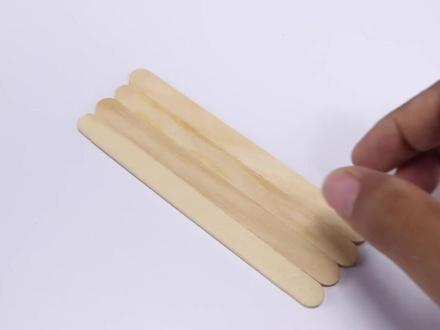 用冰棍棒做一个飞镖#diy #手工 #创意