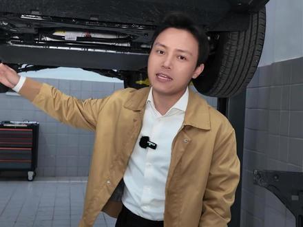 方程豹钛3闪充版,底盘优缺点详解#方程豹钛3