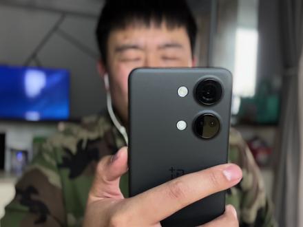 友商的攻击总是如此“迅速”,也难以抵挡这台手机的成功崛起#数码科技 #手机数码 #国产手机 #一加ace2v #性价比手机