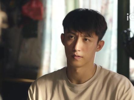 没有甜宠的童话故事,只有两个满身伤痕的人彼此救赎 #岁月有情时 #黄景瑜 #徐若晗 #关晓彤 #岁月有情时大结局