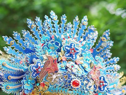 DIY自制国风头冠|用海绵纸get凤冠 做了古典的头冠,真的华丽又闪闪~
#手工 #手工diy #内容启发搜索 #自制凤冠 #凤冠