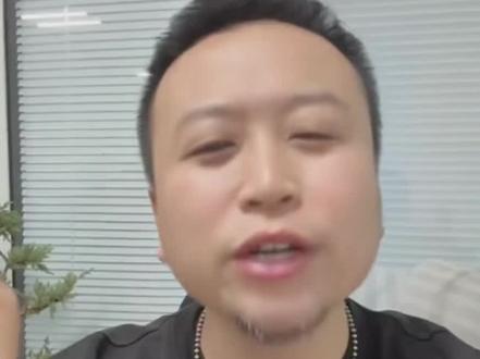 傻帽直言维多利亚太好看,赵振栋演得好贴合人设!!#赵振栋 #亲爱的维多利亚港 #直播录屏分享 #向全世界安利