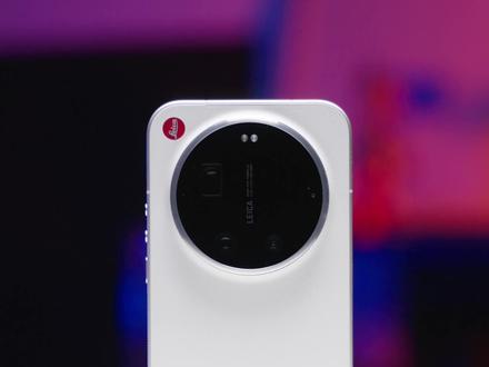 小米17 Ultra徕卡版,有什么不一样?#小米17Ultra #小米17Ultra徕卡版 #硬核玩家计划 #抖音知识年终大赏