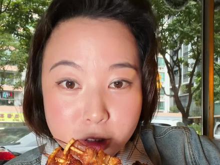 深圳难得一见开了27年的烧烤店!! #新沙烧烤炭烤鲜牛肉#舌尖上的享受 #来过来尝尝这个