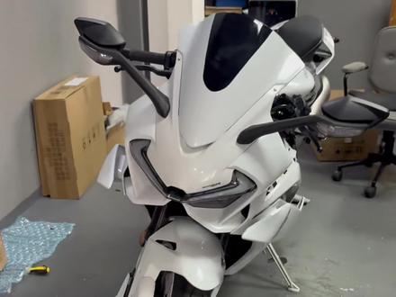 白色卡钳罩已就位 春风500sr白色卡钳罩上装展示
#春风动力#春风500sr #机车改装 #白幽灵