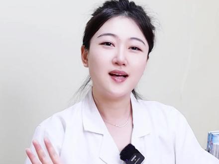 我是医学美容科医生杜美毅,希望能用自己微薄的知识力量为大家科普更多的护肤知识,有任何问题随时留言呀~#自我介绍 #科普 #痘痘 #黑头 #护肤