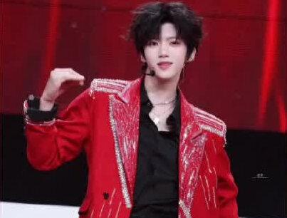 终于等到张函瑞跳自己的进行曲#明星 #娱乐