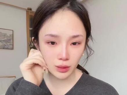 ai瑶瑶直播,瑶瑶在直播间竟然哭了?!瑶瑶一直都是一个努力上进的女孩子#龙浩天#龙浩天团队#ai瑶瑶#ai瑶瑶直播
