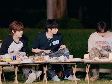 师兄认证的气温久久#奇文#张峻豪#左奇函杨博文