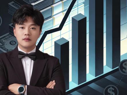 美国39万亿美元债务,估计不到中期选举,能送个“40万亿” #美国国债总额突破历史新高 #美国国债 #美联储 #世界经济 #轩哥夜话