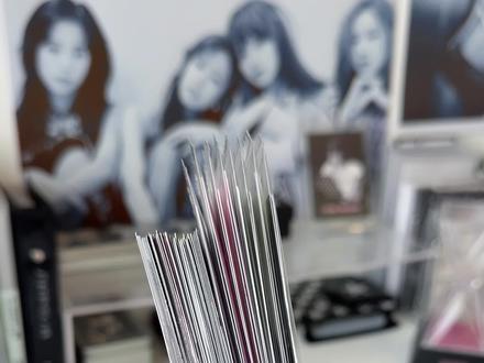 K4一键大毕业拆出来60左右张卡!!! #blackpink #jisoo #jennie #rosé #lisa