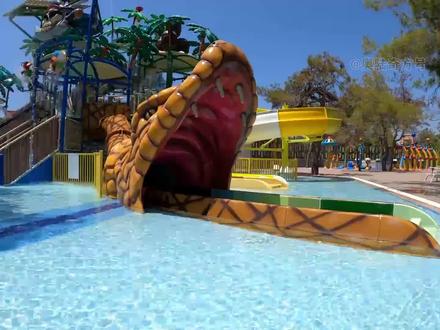 当小陆挑战恐怖的黄金巨蟒滑梯?第一视角带你逃离巨蟒! #上热门