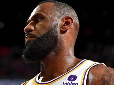 41岁的詹姆斯拼尽全力,NBA季后赛,雷霆115-110湖人,雷霆横扫晋级西决,