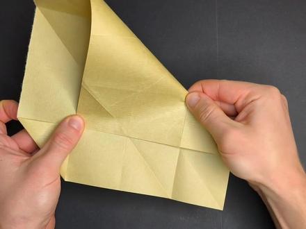 一起来折匹小马吧~ #手工折纸 #亲子手工