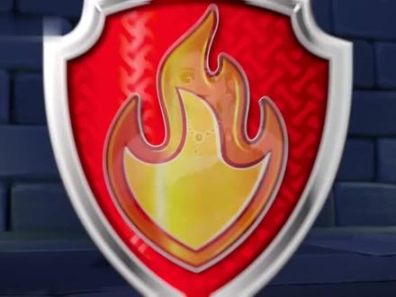 甜甜用盔甲把毛毛活埋了,汪汪队把它救出来后甜甜又设陷阱