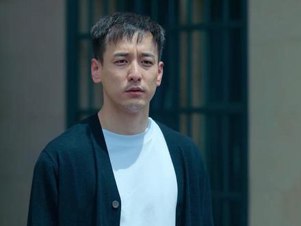 人之初:结局徐志阳囚禁致死吴飞飞流产!吴国豪终迎来自己的报应 #人之初 #唐嫣 #张若昀 #王菊 #马思纯