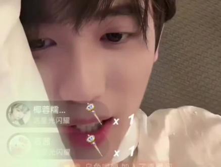《编号89757》迪姐和知恩的感情戏剧情,你们发现了吗?#王者荣耀李知恩 #迪士尼在逃公主 #李小恩 #抖音嘉年华盛典 #编号89758一秒坠入未来时空