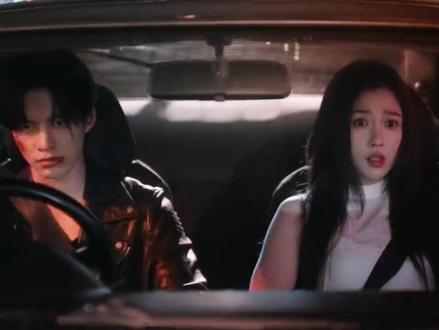 何与这段飙车太燃了🔥#双轨 #何与 #虞书欣