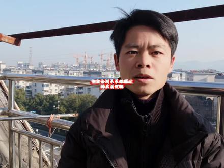 合川呆呆妹为什么一夜之间家喻户晓?#合川呆呆妹#按年猪#讨论呆呆妹@合川文旅 @老周的红薯