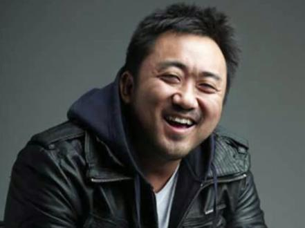 @泡面剪辑 #精彩电影剪辑《罪恶都市》 #电影剪辑#推荐电影 #❤点赞加关注 快乐剪辑永不断❤