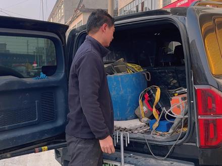 有火,有锅气,就是没有烟。单锅无烟柴火灶制作过程,你学会了吗?#无烟柴火灶 #新农人计划2025 #抖音新农人 #土灶台 #厨房改造