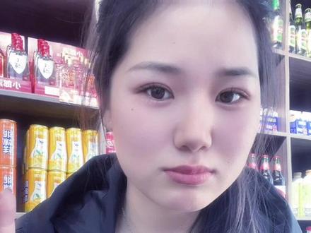 自由买卖是每个人的权利,不过我想百事可乐业务员会告诉你哪个品牌的酸奶好喝,哪个品牌白酒更淳,但是肯定不会告诉你可口可乐更好喝#餐饮收银 #徐州美食 #客如云 #徐州