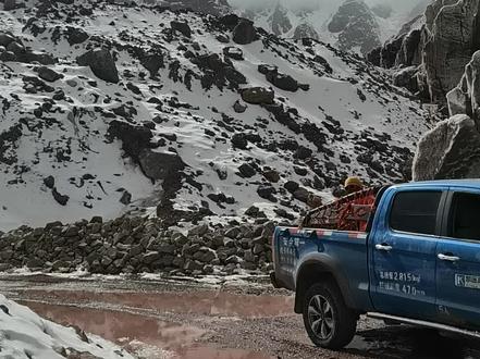 离冰川最近的国道G580(从和田到G219线上的康西瓦)#最美的风景在路上 #冰天雪地任我行