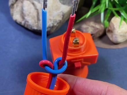 经典电工灯头结 #灯头接线技巧