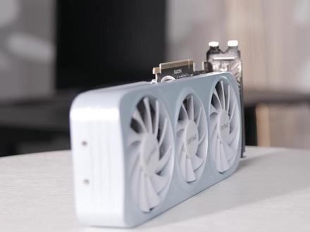 来看一张8G版本的5060TI #diy电脑 #显卡 #索泰