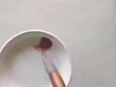 辣椒的口诀是轻重,辣椒把儿的口诀是一竖一横#临风堂书画 #画画 #大有艺国画 #学国画不迷路