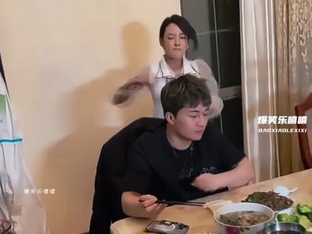 猝不及防搞笑瞬间,看一次,笑一次 猝不及防搞笑瞬间,看一次,笑一次#搞笑