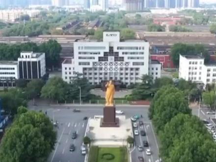 #洛平说 资本市场赋能提质,老牌国企历久弥新。 #洛轴