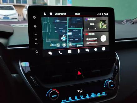 雷凌双擎改凯美瑞A导航,完美安装。前前后后换了3个车机,只有这个车机深得我心,完美符合我的需求,音质可以,完美适配多功能方向盘。内置流量和高德/腾讯双地图,不用拉线和手机支架,比carlife/carplay/hicar方便多了。姑娘坐车的时候偶尔要点歌听歌,语音语音识别可以点歌,不用等到红绿灯车停了再给她找歌。#雷凌 #雷凌双擎 #雷凌改装 #凯美瑞a导航 #车机