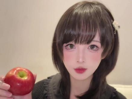 saki教你手撕苹果 #甜妹
