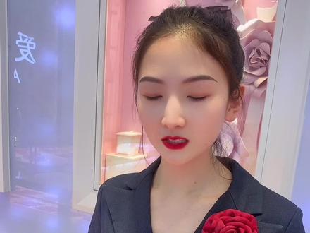 今天教大家带手镯,保证不会痛#同城精选 #仪式感不能少