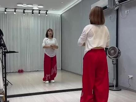 清歌漫谷广场舞,0.8倍口令分解版。##清歌漫谷广场舞 #清歌漫谷广场舞口令分解