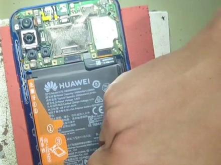 更换华为nova5屏幕总成教程#手机维修换屏 #爆屏修复 #手机店日常 #专业的事交给专业的人
