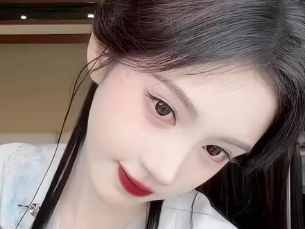 姐姐平时都画这么浓的妆吗#鞠婧祎#唸桉皖#来战#阿黛#苏绿夏