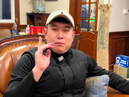 双色车身鸿蒙座舱,这还是日产天籁吗? #天籁380鸿蒙座舱 #日产天籁 #东风日产 #新疆说车朱大格#乌鲁木齐说车博主