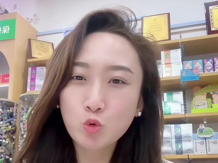 东天山骆驼队蒋队长究竟为了什么?不是为流量,不是为虚名,是为不忘来路,是为感恩相守,是为传承风骨。他说:这份苦,该吃。#东天山骆驼队#蒋晓亮#丝绸之路#豫新一家亲#三门峡天鹅城企业联盟