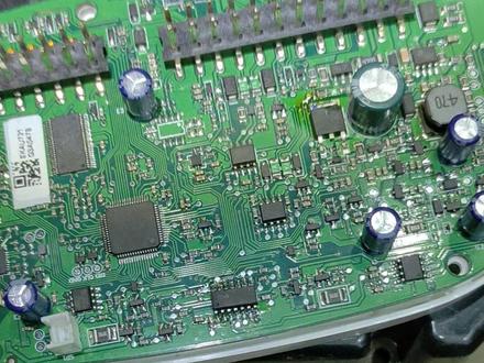 九号N70C开机正常关机后,防盗器报警双闪闪烁,故障修复