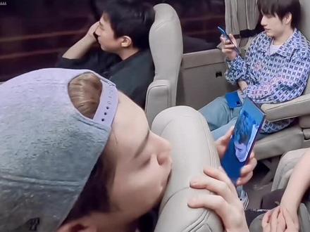 反戴帽子就是宝宝😘奶呼呼 幼鹿鹿#可可爱爱 #鹿晗